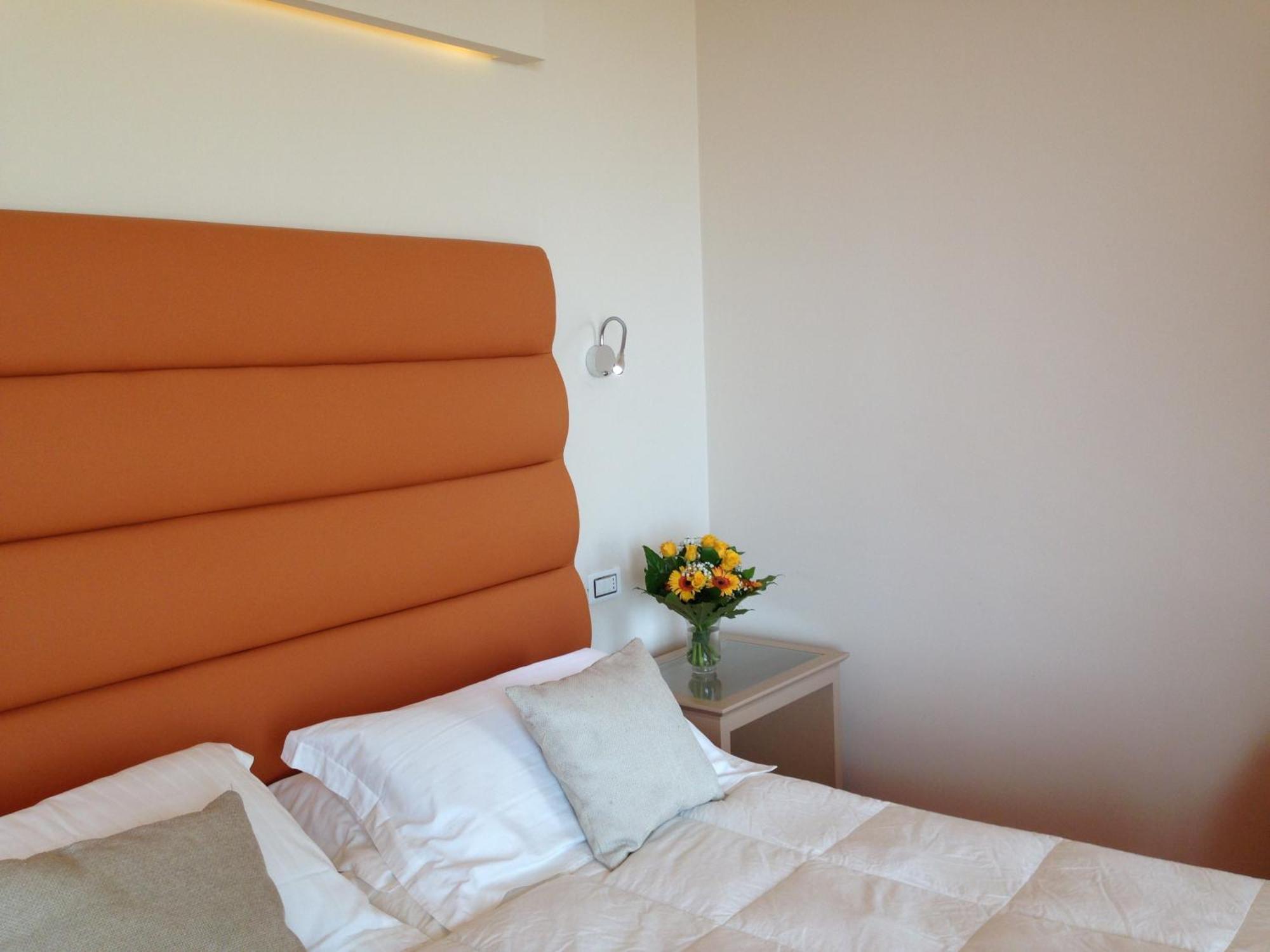 Blue Bay Resort Capo Vaticano Room photo